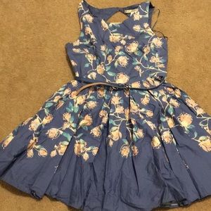 Lauren Conrad dress never worn